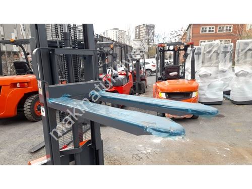 1.5 Ton (3300 mm) Akülü İstif Makinası