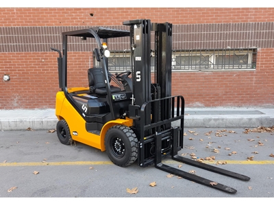 2.5 Ton Euro 5 Motorlu Dizel Forklift - 16