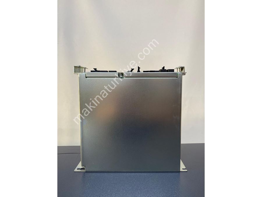 Yaskawa JZNC-YSU01-1E Unité de sécurité des systèmes d'automatisation et de robotique Unité de contrôle de sécurité