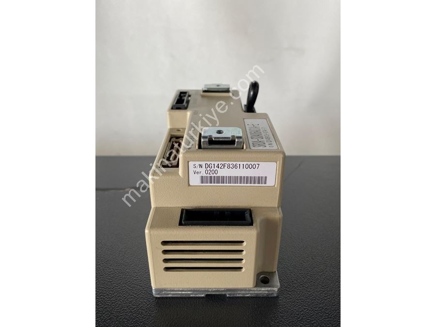 Yaskawa SRDA-SDA06A01A-E Automation and Robotics System Servo Drive Controller