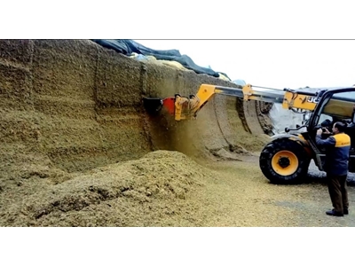 Équipement de Coupe d’Ensilage Frontal pour Chargeur Télescopique - 4