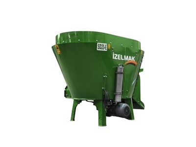 2 m³ Vertical Feed Mixer - 0