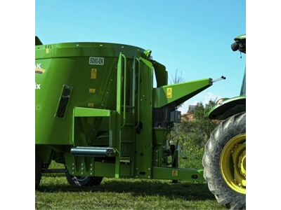 8 m³ Vertical Feed Mixer - 3