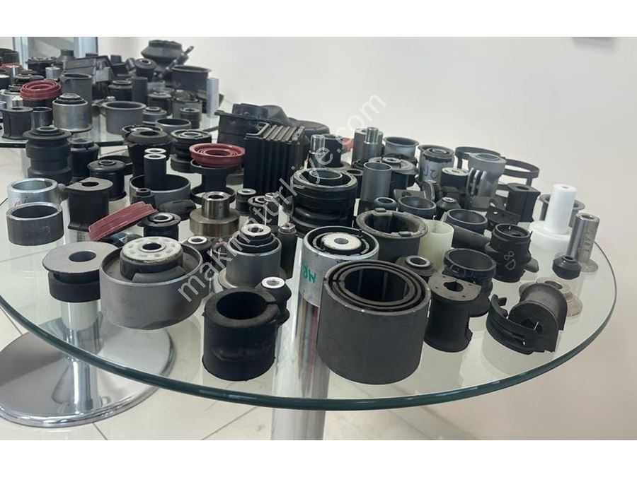 100-1000 Ton Vakumlu Kauçuk Vulkanizasyon Makinesi 1-4 Rt