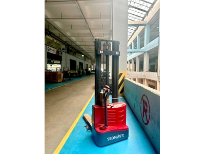 1.5 Ton Ekonomik Seri İstif Makinesi - 1