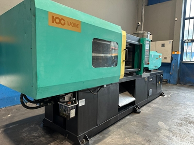 130 Tonnen Kunststoffspritzgießmaschine (1) - 0