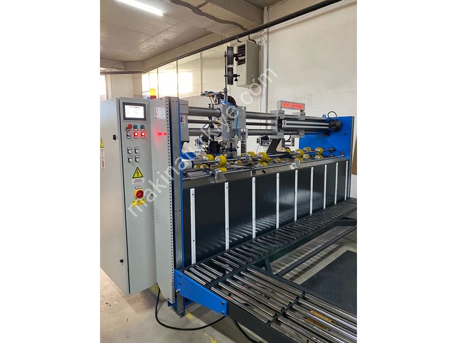 Yarı Otomatik Gezerli Kafa Çift Parça Dikiş Makinası