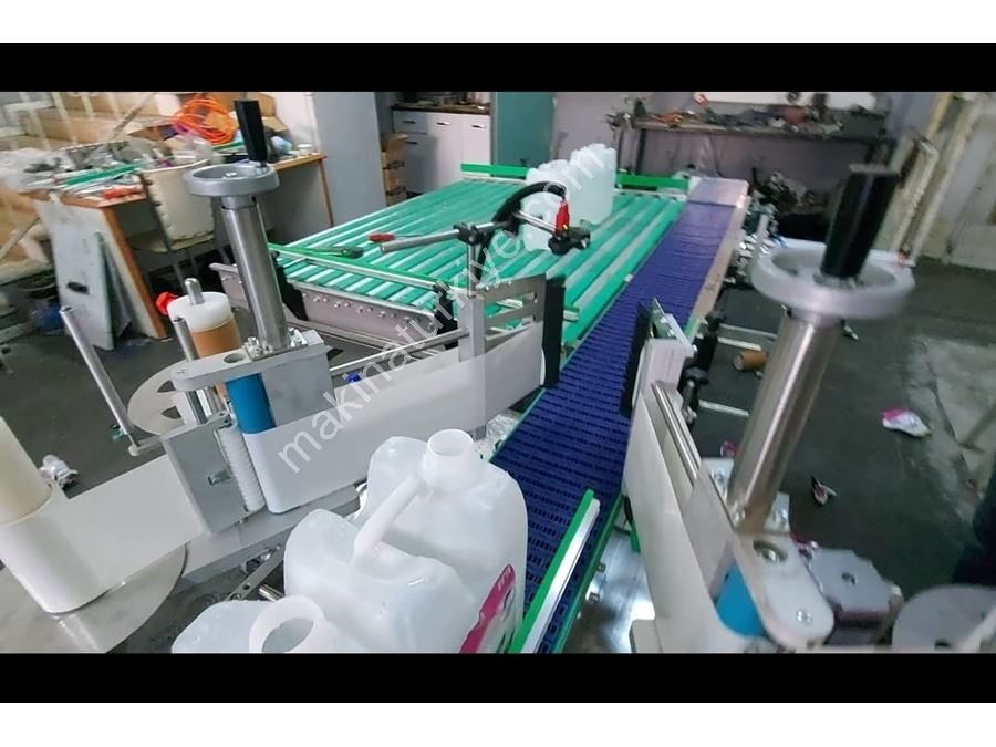 Adblue oder Frostschutzmittel 5lt-10lt 6 Düsen Flüssigkeitsfüllmaschine und Verschließmaschine
