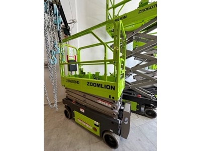 Zoomlıon 8 Metre Platformu - 1