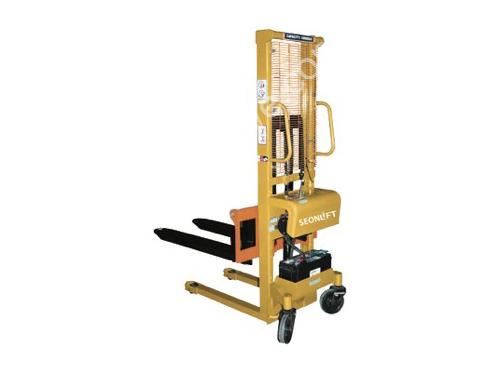 1 Ton 1.6 Metre Yarı Akülü İstif Makinesi