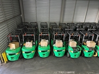 Lonking 3 Ton 4.5M Triplex Lityum Akülü Forklift