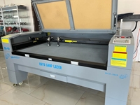 1600x1000 mm Çift Kafa Lazer Kesim Makinası - 1