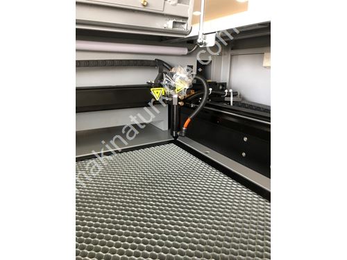 1600x1000mm 150W Tek Kafa Lazer Kesim Makinası