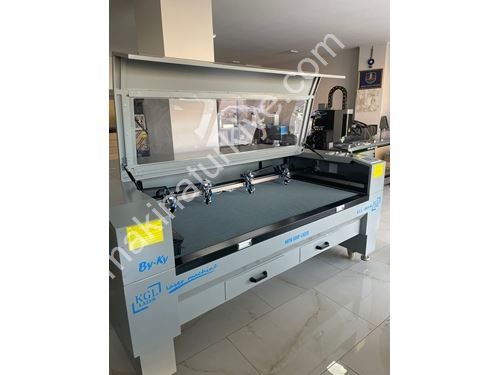 1000x1800 mm Büyük Kameralı Konveyörlü Dört Kafa Lazer Kesim Makinası