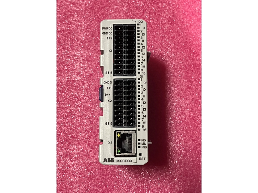 ABB 3HAC058663-001 DSQC1030 Local IO Digital Base IO Kartı