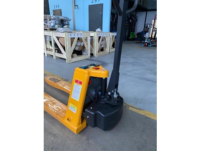 2.0 Ton 48V 15Ah Fully Electric Pallet Truck - 1