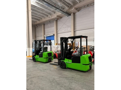 1.5 Ton 4.5 Metre Trıpleks Lityum Akülü İkiz Teker Kolay Manevra - 1