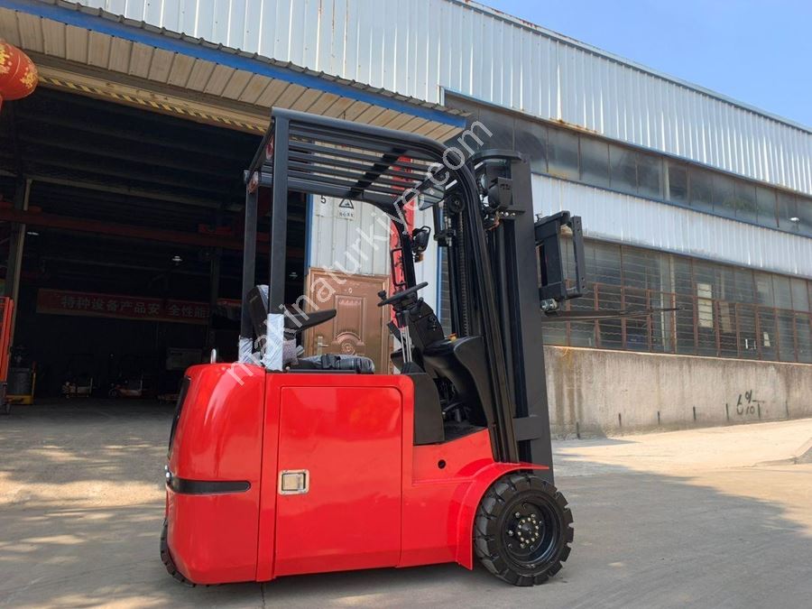1.5 Ton 4.5 Metre Trıpleks Lityum Akülü İkiz Teker Kolay Manevra