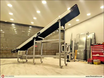 Ramp and Inclined Transfer Conveyor System