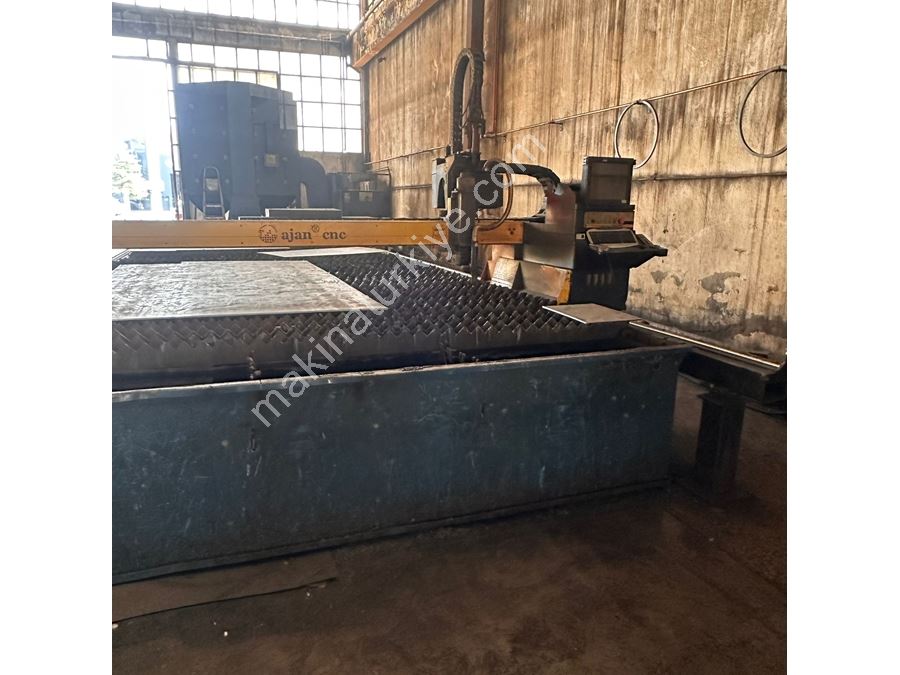 Ajan Brand 3 x 8 Meter 260 Amp Oxygen Cutting Machine