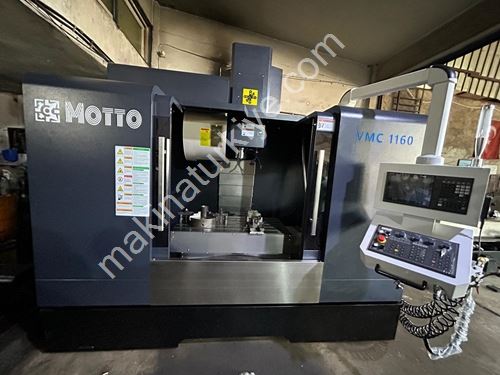 Centre d'usinage CNC haute vitesse Motto Vmc 1160