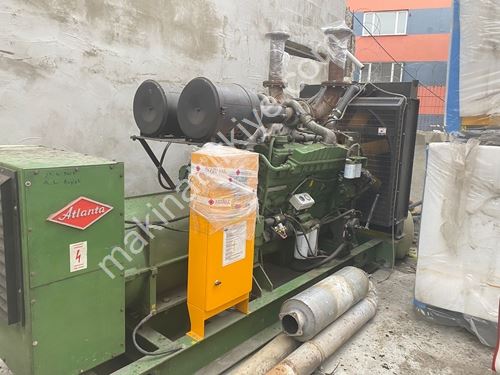 Générateur diesel Cummins 640 kVA, modèle 1994