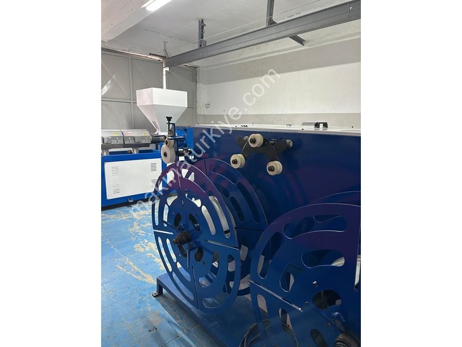 Machine à envelopper les tuyaux et les fils d'arrosage automatique réglable au mètre (Istanbul Bayrampaşa)