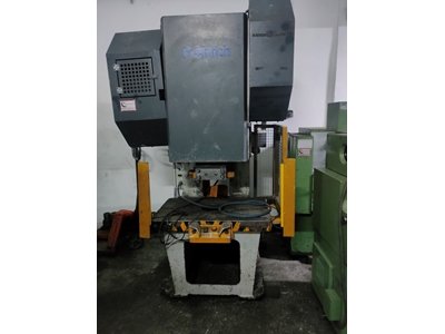 60 Ton Air Clutch Eccentric Press Machine (1) - 0