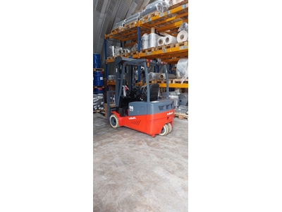 2 Ton Lityum Akülü Forklift - 0