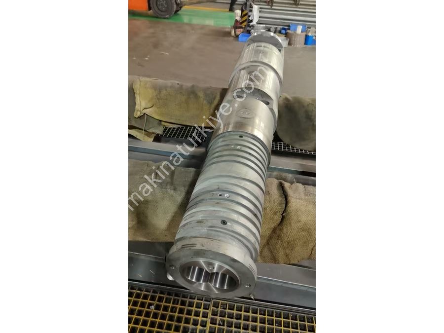 80/156 PVC Ekstrüzyon Makinası İçin Konik Vida Kovan Seti