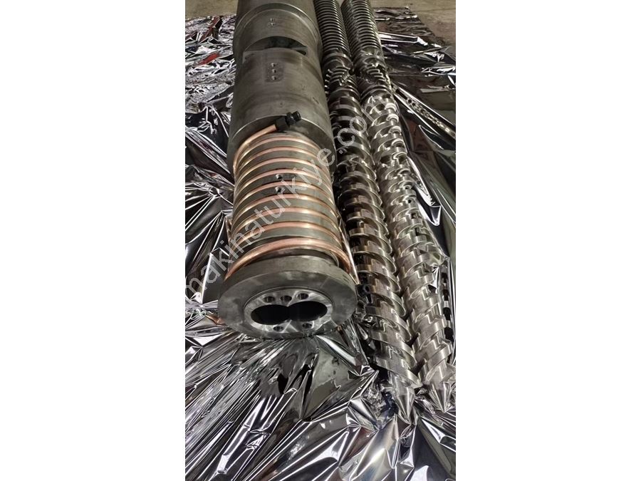 80/156 PVC Ekstrüzyon Makinası İçin Konik Vida Kovan Seti