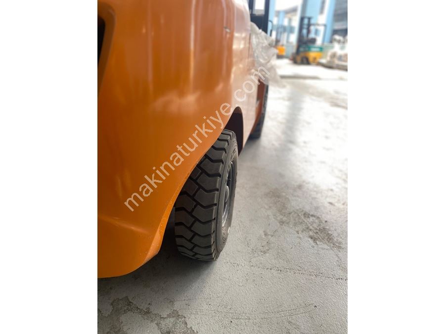 3 Ton 4500 mm Dizel Forklift