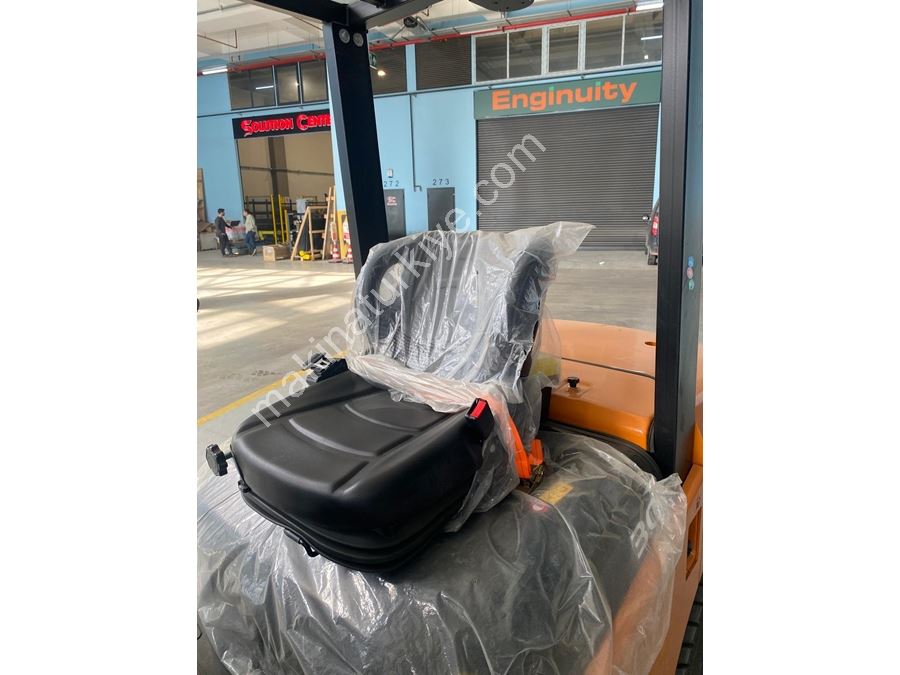 3 Ton 4500 mm Dizel Forklift