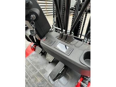 3.5 Ton Dizel Forklift - 5