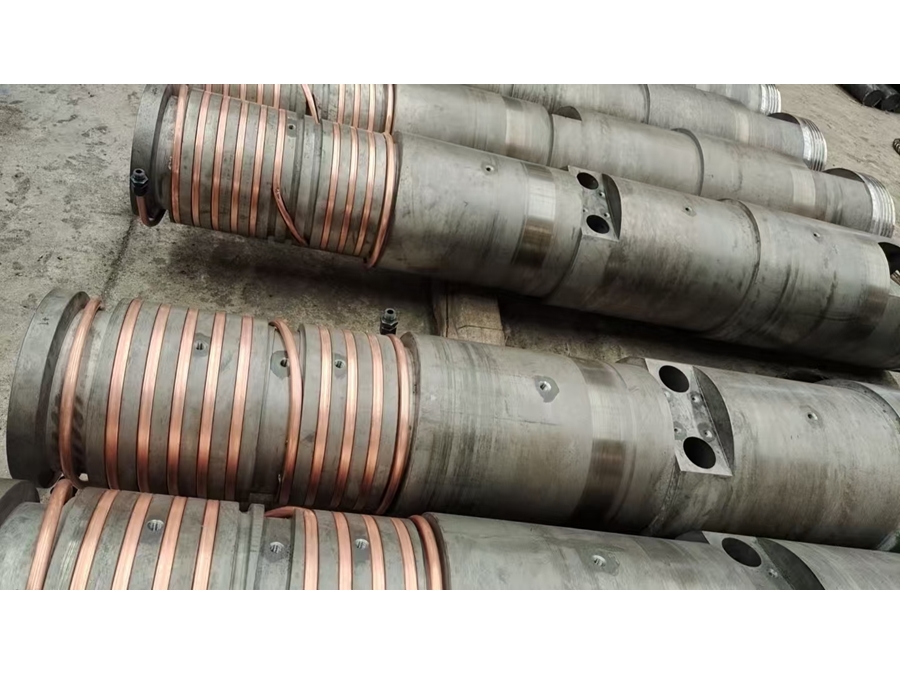 55/120 PVC Ekstrüzyon Makinası İçin Konik Çift Vida Kovan Seti