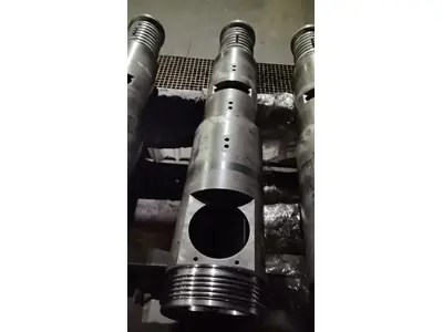 65/132 PVC Ekstrüzyon Makinası İçin Konik Çift Vida Kovan Seti