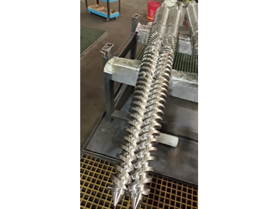 80/156 PVC Ekstrüzyon Makinası İçin Konik Çift Vida Kovan Seti - 16