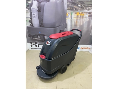Autolaveuse à batterie de 60 litres Nılfısk / Vıper As 5160 T - Motorisé à pied - 1