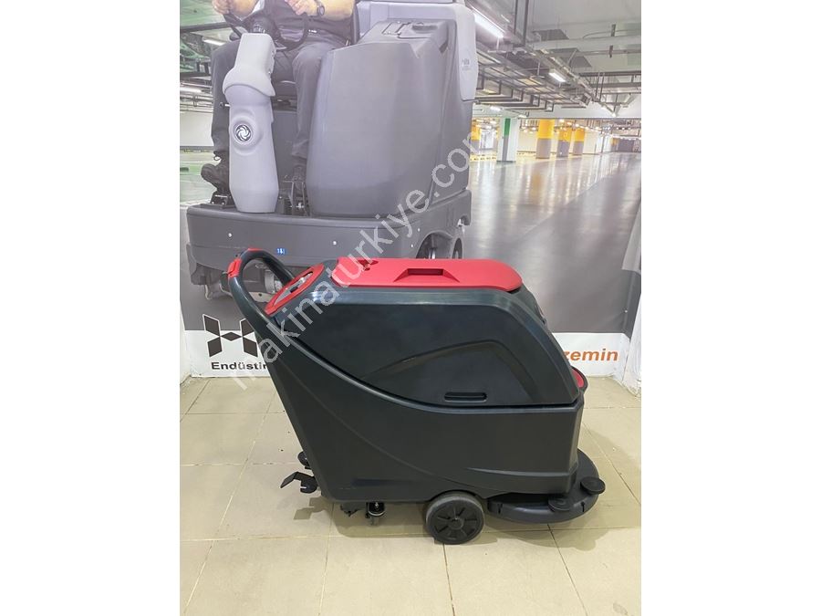 Autolaveuse à batterie de 60 litres Nılfısk / Vıper As 5160 T - Motorisé à pied