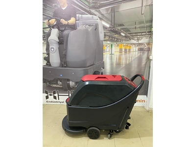 Autolaveuse à batterie de 60 litres Nılfısk / Vıper As 5160 T - Motorisé à pied - 8