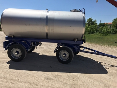 Резервуар для воды из нержавеющей стали вместимостью 8500 литров на прицепе - 2