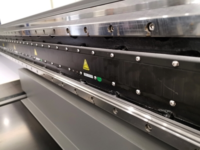 250 Cm X 130 Cm 8 Head Flatbed (Sheet) Led UV Printing Machine - 1