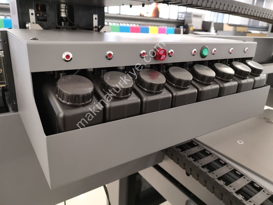 90 Cm X 60 Cm 3 Head Flatbed Led Uv Printing Machine