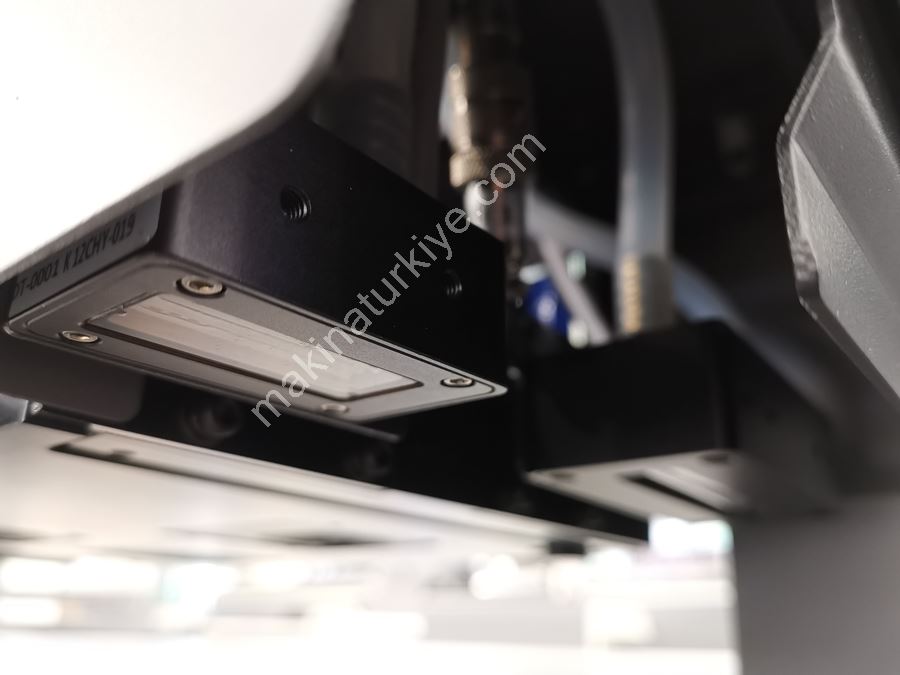 90 Cm X 60 Cm 3 Head Flatbed Led Uv Printing Machine