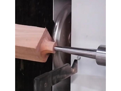 Tour de copie pour bois CNC de haute précision multifonction - 2