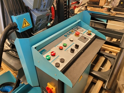 TS420M Semi-Automatic Mitre Cutting Bandsaw - 7