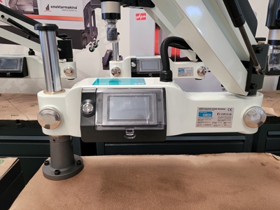 Ozco ATP36 Servo Guide Pulling Machine - 5