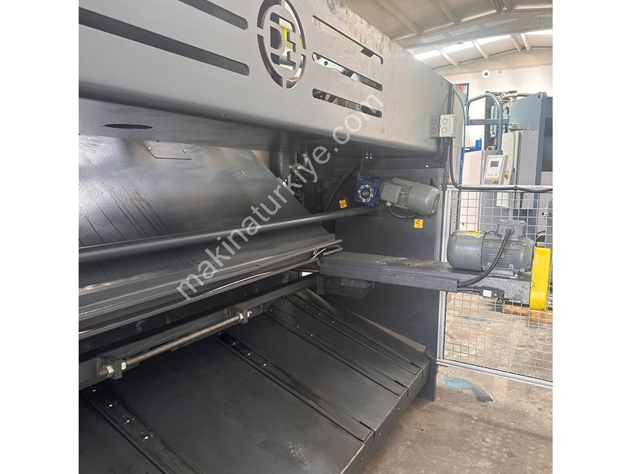 Dener 3x6mm CNC Hidrolik Giyotin Makas