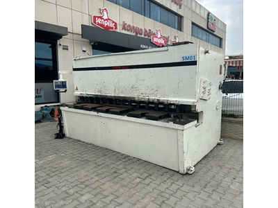 Durmazlar Brand 3 Meter 20 mm NC Hydraulic Guillotine Shear - 2