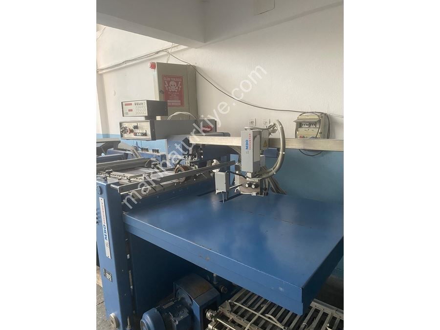 4 Bags 2 Axe 16 Page Crushing Folding Machine